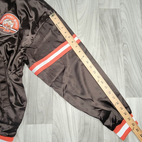 Cleveland Browns Jacket Adult L Season Ticket Member Bomber Brown NFL Satin - Picture 7 of 13